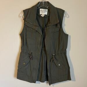 American Rag Olive Green Cinch Waist Pockets Long Cargo Utility Vest Size Medium